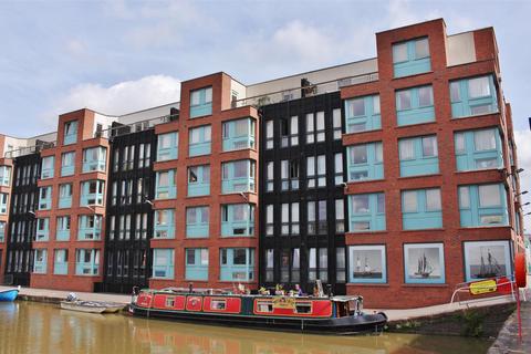 2 bedroom apartment for sale, Barge Arm, Gloucester Docks