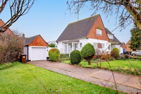 2 bedroom semi-detached house for sale, Castle Drive, Pevensey Bay, Pevensey