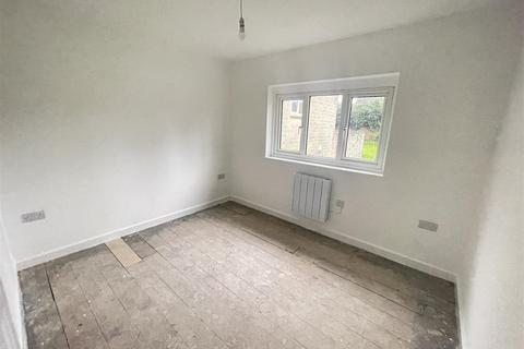 4 Claybush, Chilmark, Salisbury, SP3 5BJ