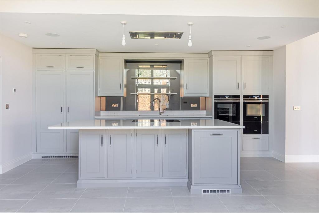 Kitchen-3.jpg
