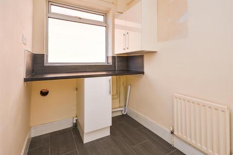 25 Bognop Road, Essington, Wolverhampton, WV11 2BA