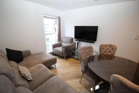 1 bedroom apartment to rent - The Cosmopolitan, 1-3 Commercial Road, Poole