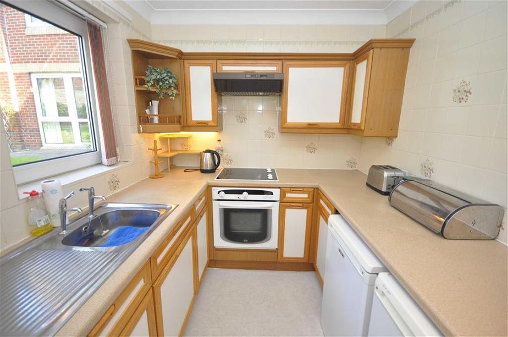 Millers Court, Hope Street West, Macclesfield 1 bed flat £84,950