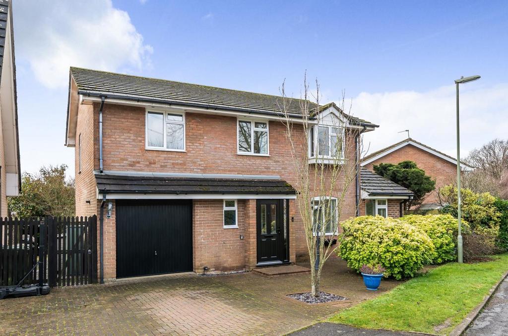 Saddlers Close, Boyatt Wood, Eastleigh 4 bed detached house for sale