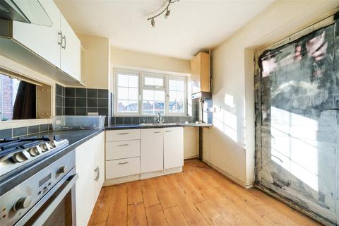 80 Rectory Close, Yate, Bristol, BS37 5SE