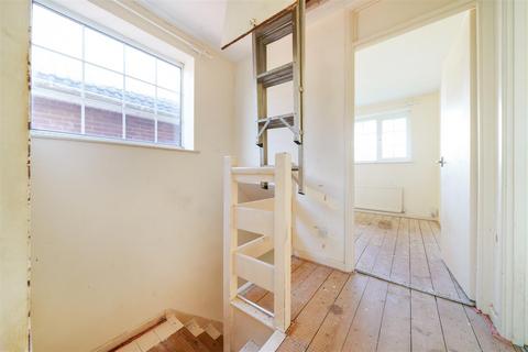 80 Rectory Close, Yate, Bristol, BS37 5SE
