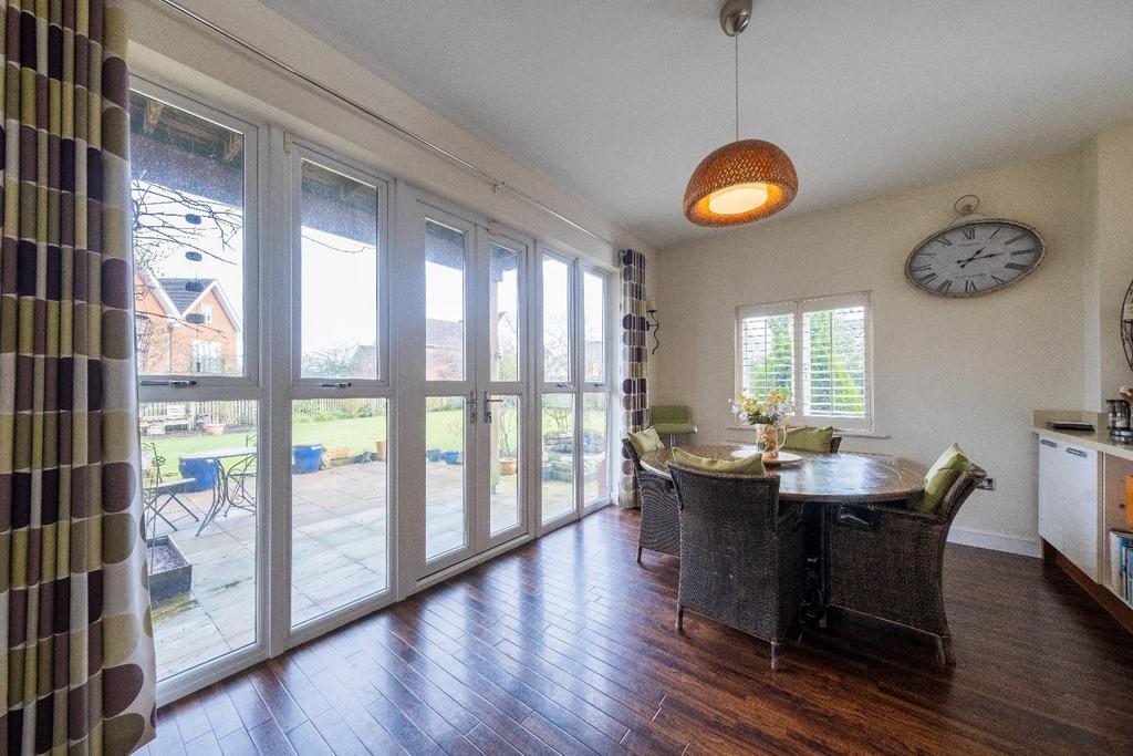 27 Freshwater Drive-002.JPG