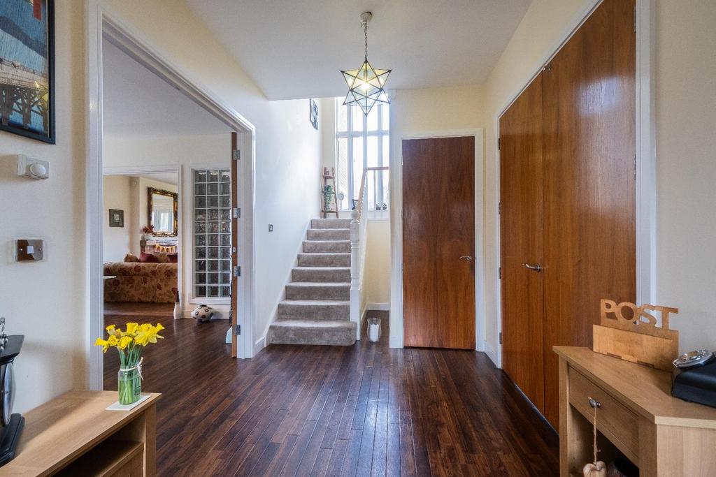 27 Freshwater Drive-013.JPG