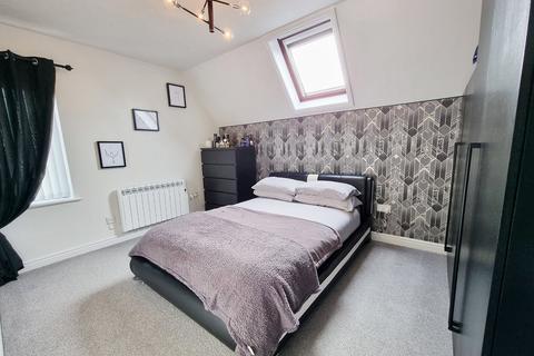 2 bedroom duplex for sale, High Street, Silsoe, Bedfordshire, MK45