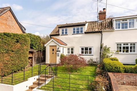 3 bedroom cottage for sale, The Row, Hadstock CB21