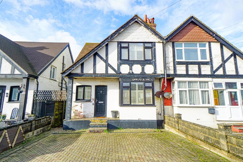 Bexhill Road, St. LeonardsOnSea 3 bed semidetached house for sale £325,000