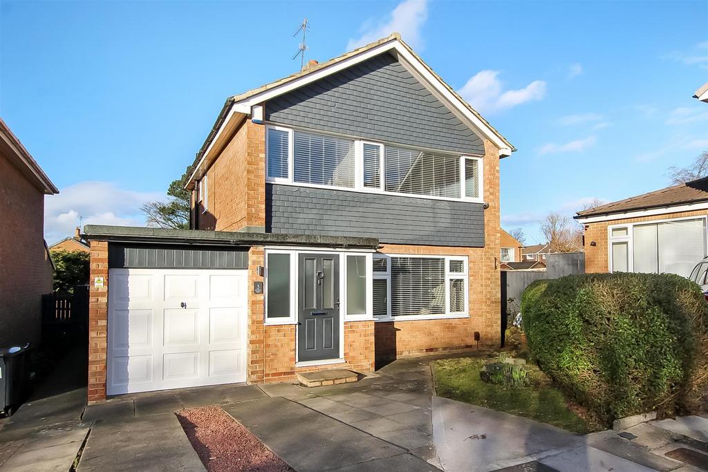 Mowden Walk, Darlington 3 bed detached house for sale £280,000
