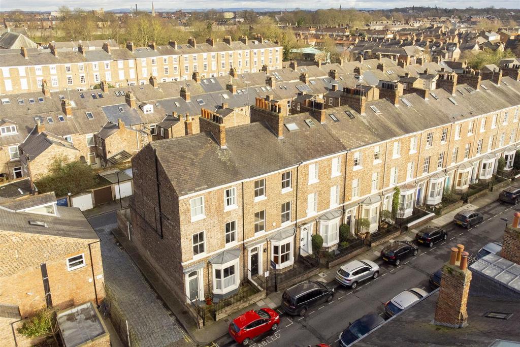 East Mount Road, York YO24 4 bed townhouse for sale £775,000