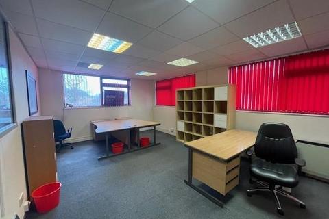 Office to rent, Queensway Trading Estate, Queensway, Leamington Spa