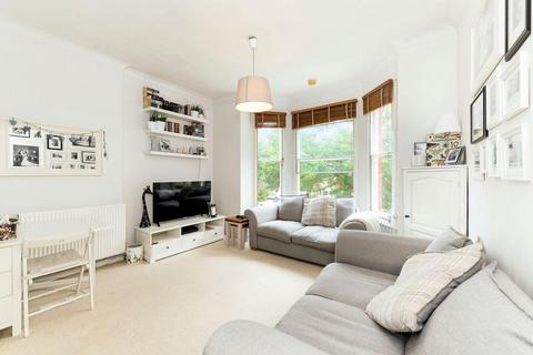 3 bedroom flat for sale, Culmington Road, Ealing, W13