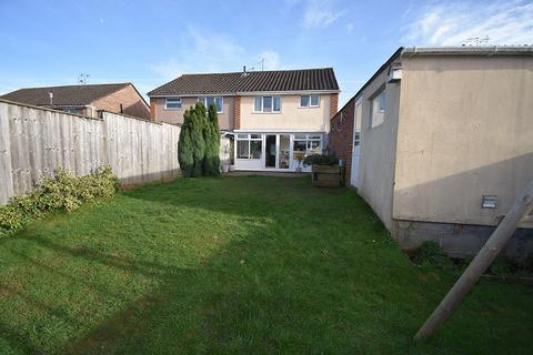 3 bedroom semi-detached house for sale - Purcell Close, Broadfields, Exeter, EX2