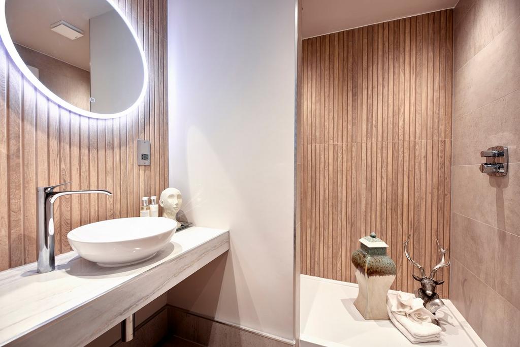 Show Home Picture