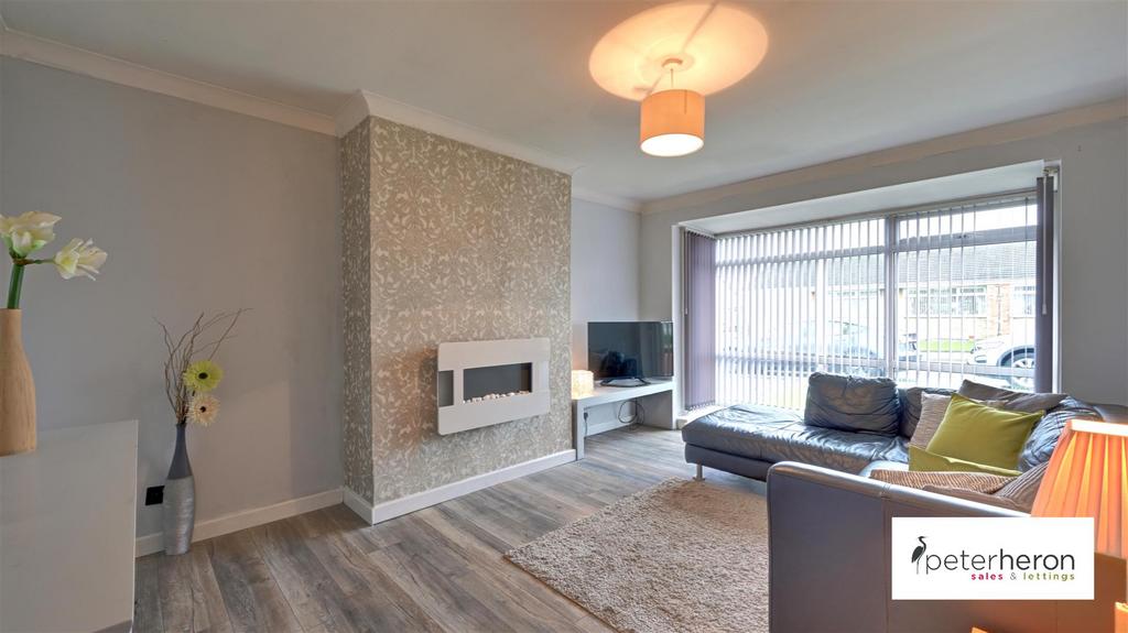 Sevenoaks Drive, Hastings Hill, Sunderland 2 bed bungalow for sale £159,950