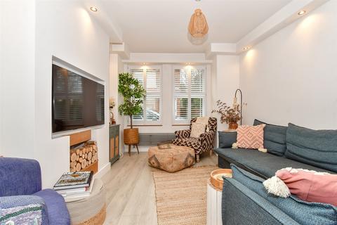 25 Chaucer Road, Broadstairs, CT10 1QU