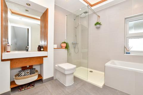 25 Chaucer Road, Broadstairs, CT10 1QU
