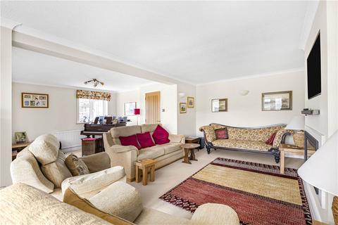 4 bedroom detached house for sale, Holywell Road, Studham, Dunstable