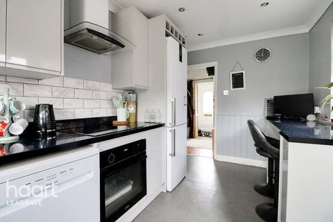 7 Angus Close, Luton, LU4 0NX