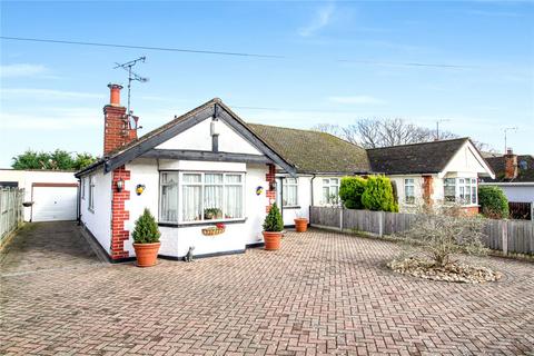 2 bedroom bungalow for sale, Woodside, Leigh-on-Sea, Essex, SS9