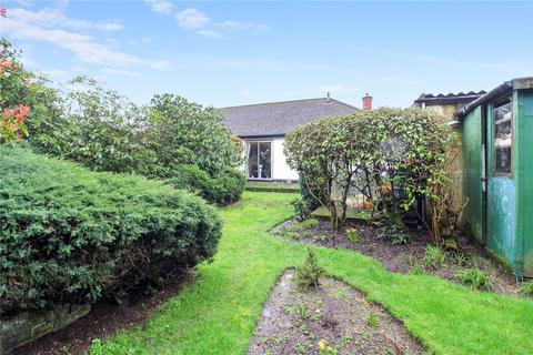 2 bedroom bungalow for sale, Woodside, Leigh-on-Sea, Essex, SS9