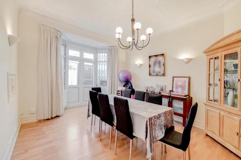 5 bedroom semi-detached house for sale, St Johns Road, Golders Green, NW11