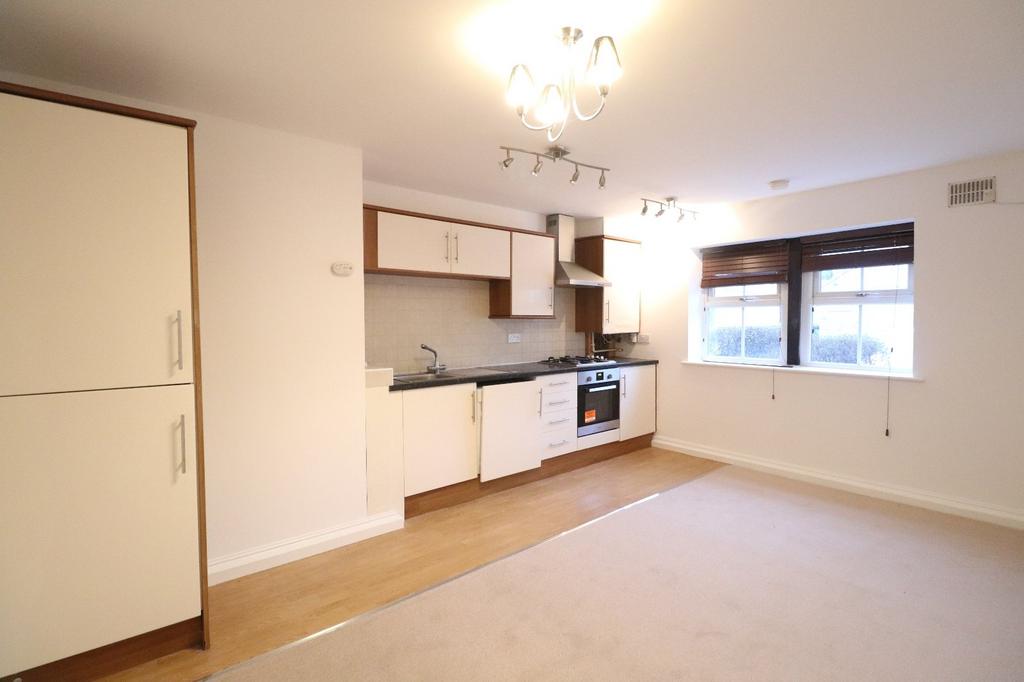 Apartment in Leeds - View 3