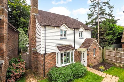 3 bedroom detached house for sale, Abbotts Close, Boxgrove, Chichester, West Sussex, PO18