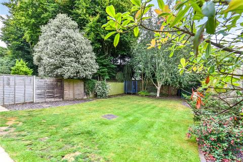 3 Abbots Close, Boxgrove, Chichester, PO18 0EL