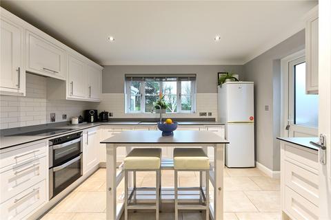 3 Abbots Close, Boxgrove, Chichester, PO18 0EL