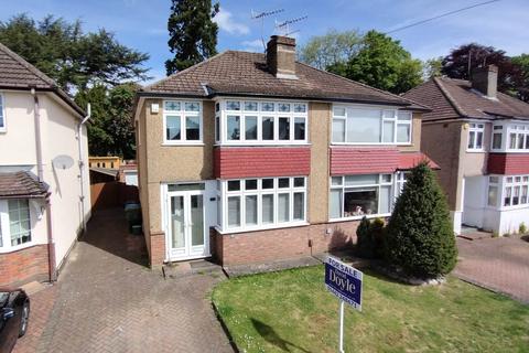 3 bedroom semi-detached house for sale, Heath Close, Boxmoor