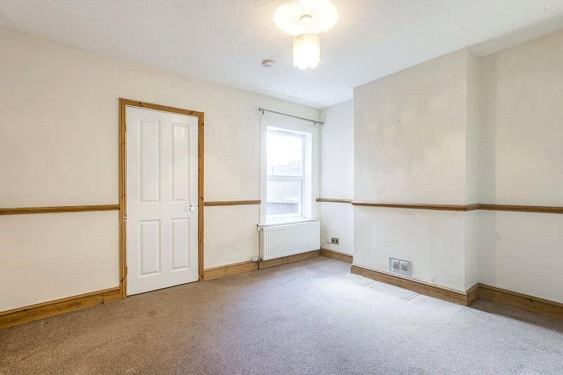 Grange Road, Felixstowe, Suffolk 2 bed end of terrace house for sale