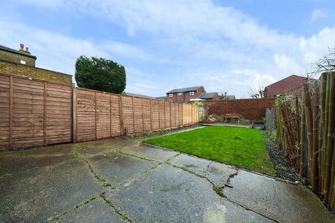 66 Larden Road, London, W3 7SX