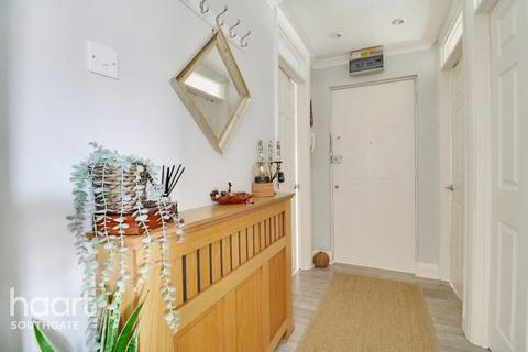 2 bedroom apartment for sale, Mount View, Enfield