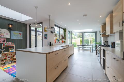 15 Piermont Road, London, SE22 0LN