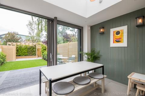 15 Piermont Road, London, SE22 0LN