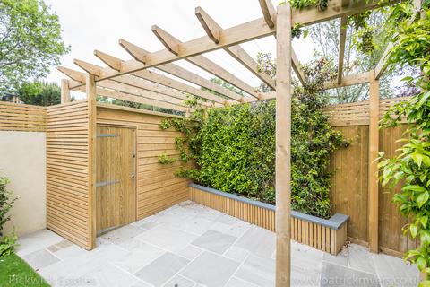 15 Piermont Road, London, SE22 0LN