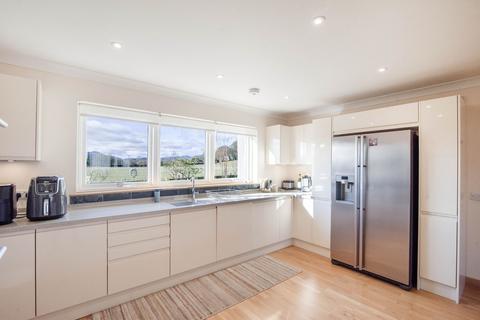 11 Bramblefield, Crieff, PH7 4LU