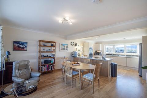 11 Bramblefield, Crieff, PH7 4LU