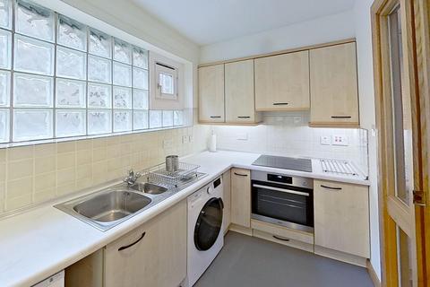 2 bedroom flat to rent - Gayfield Close, Edinburgh, Midlothian, EH1