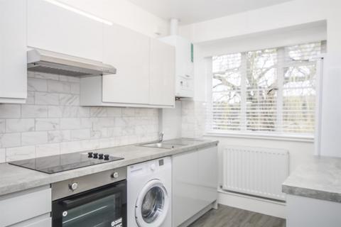 2 bedroom flat to rent, Denison Close, Hampstead Garden Suburb, N2