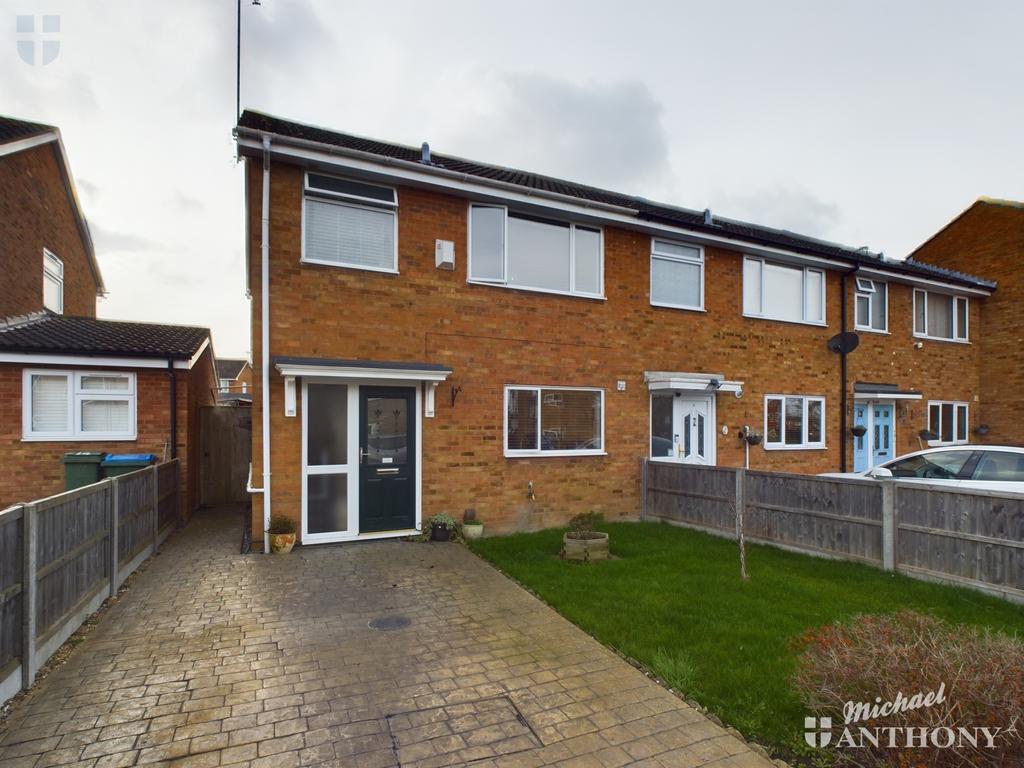 Orwell Drive, AYLESBURY, HP21 9JN 3 bed end of terrace house for sale
