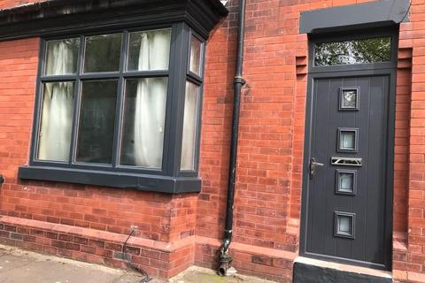 9 bedroom terraced house to rent, Balmoral Road, Manchester M14