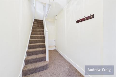 2 bedroom flat for sale, Station Road, Fulwell