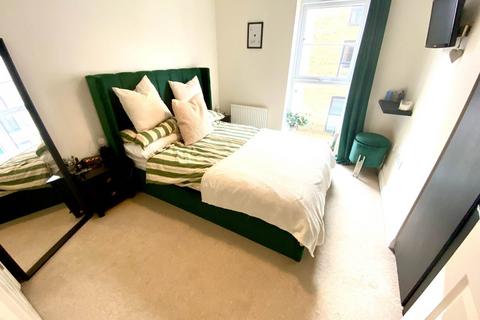 2 bedroom flat for sale, Clark Drive, Yate, Bristol