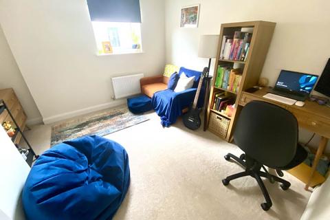 2 bedroom flat for sale - Clark Drive, Yate, Bristol