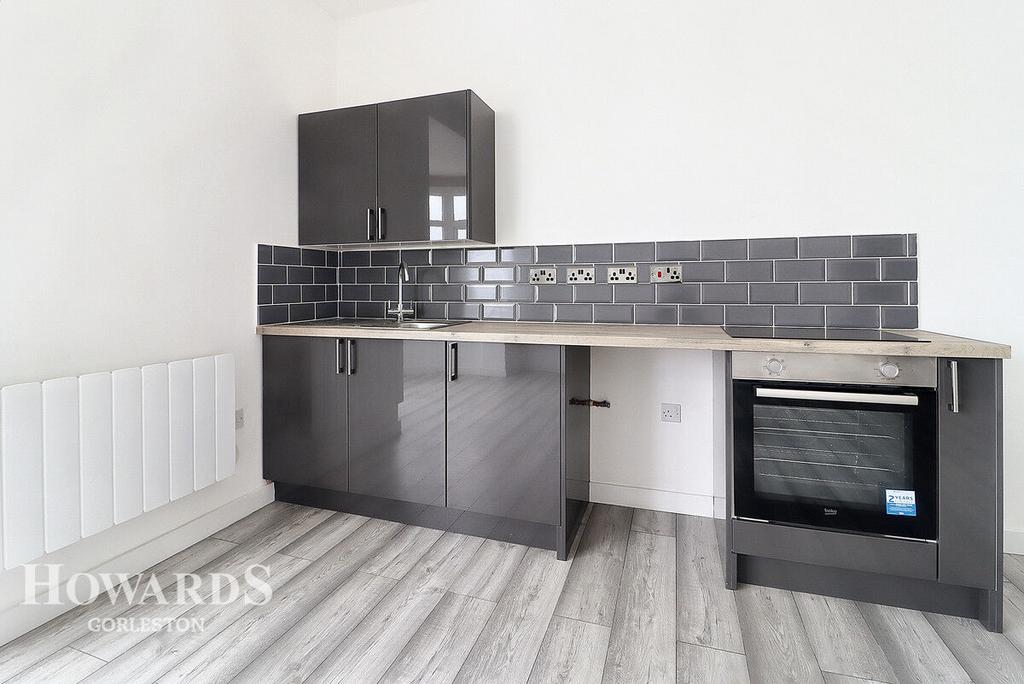 Marine Parade, Gorleston 1 bed flat for sale £120,000